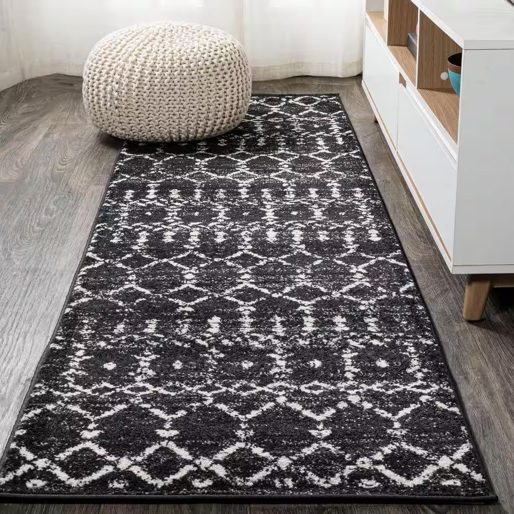 Moroccan Hype Boho Vintage Diamond Black/Ivory 2 Ft. X 10 Ft. Runner Rug